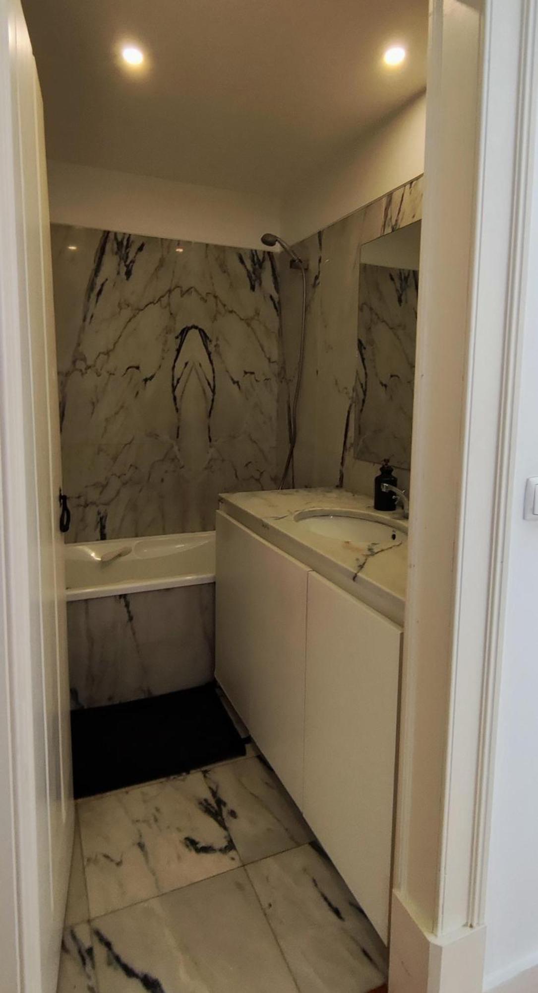 Quartos No Bairro Alto De Em Acomodacao Partilhada Privatunterkunft Lissabon